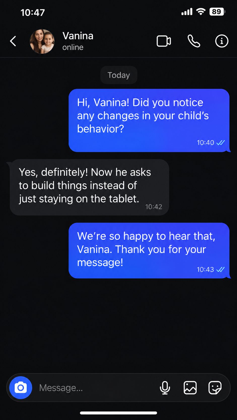 Conversation with Vanina: her son now asks to build things instead of staying on his tablet.